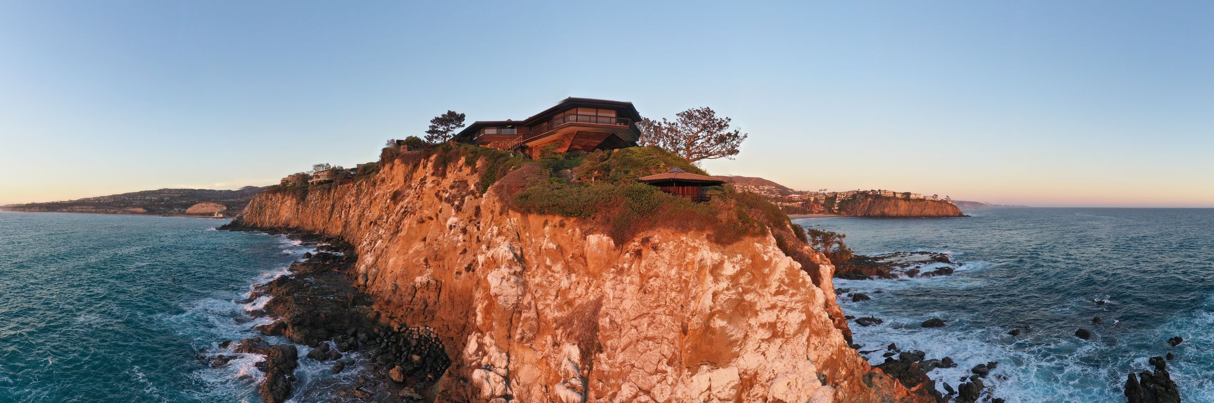 Golden hour cliffside panorama, South Orange County